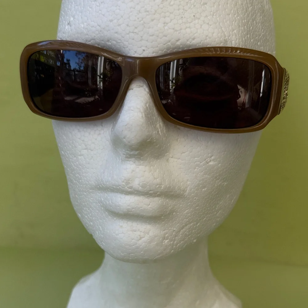 Vintage Burberry Tan/Brown Sunglasses with Rhinestone Detail